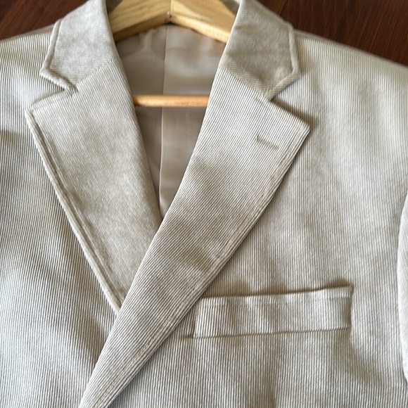 Giorgio Armani Men’s Elbow Patch Blazer - Picture 10 of 12